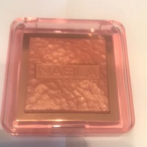 Nabla Skin Glazing Glow Powder
